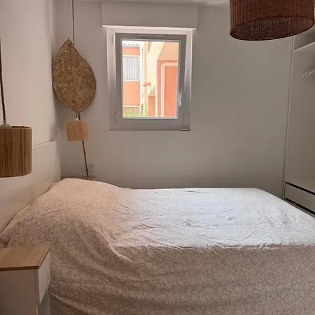 Cosy Bord De *